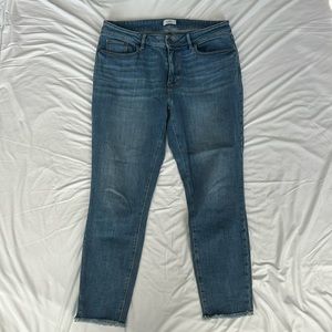LOFT Curvy Skinny Ankle Jeans Capri size 12 medium wash